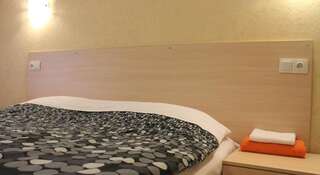 Гостиница ID Hostel Krasnodar Краснодар Стандартный двухместный номер с 1 кроватью или 2 отдельными кроватями-2